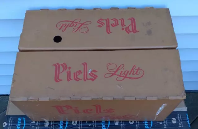 VINTAGE PIELS LIGHT BEER HEAVY CARDBOARD BOX / CASE FOR 24 BOTTLES - 16oz )