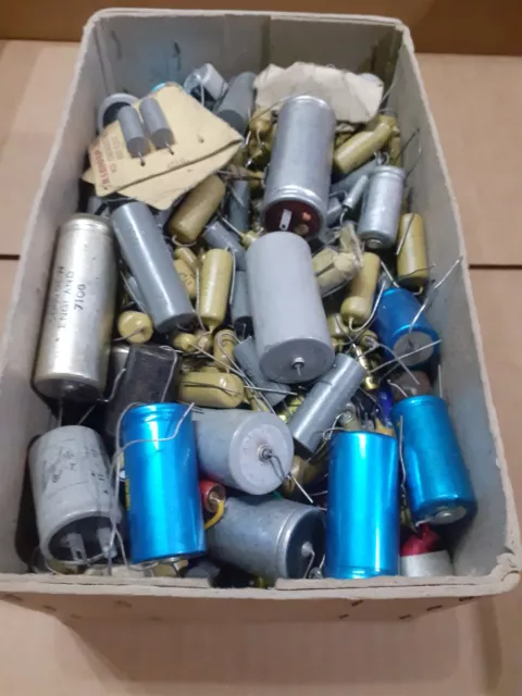 Vintage Capacitors, Large Collection Of Them, Maybe Hundreds.