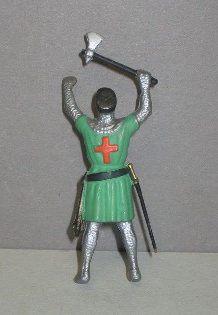 STARLUX moyen age (ref 6101) lance et bouclier avec cape
