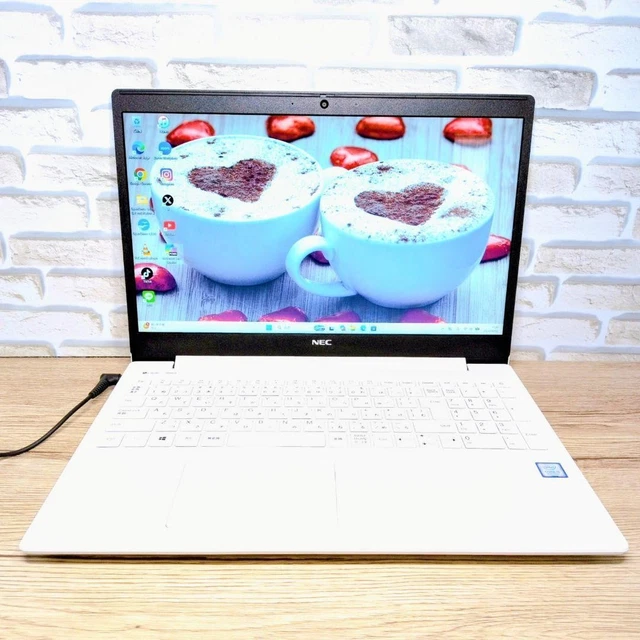 NEC LAVIE WHITE Laptop Windows 11 Core i5-8265U 8GB SSD256GB DVD