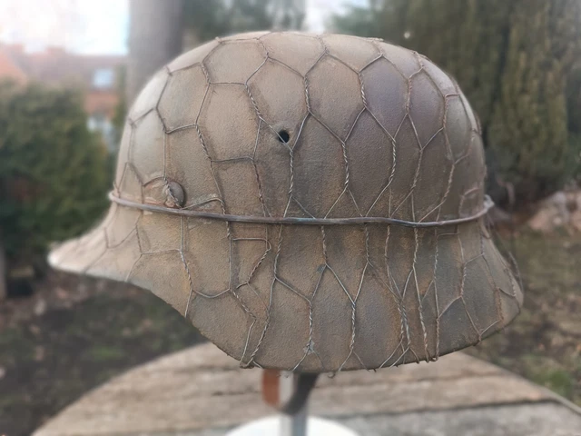 Originaler restaurierter Wehrmacht Stahlhelm M40, 66er Glocke