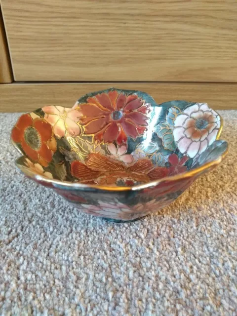 Beautiful & Stunning Vintage Chinese (Decorative Purposes Only) Floral Rice Bowl 3