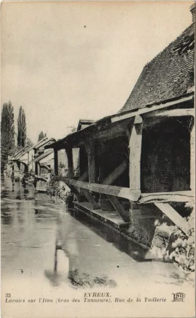 CPA ÉVREUX-Lavoirs sur l'Iton-Rue de la Taillerie (29007)