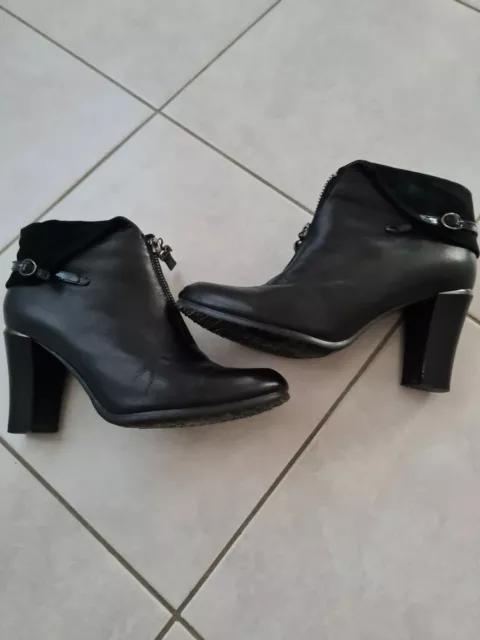bottines femme 37 - en cuir avec rebords en velours - bouts arrondis -