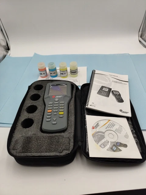 Beckman Coulter PHI410 pH Meter With Solution And Case Beckman Coulter PHI410 pH Meter With Solution And Case