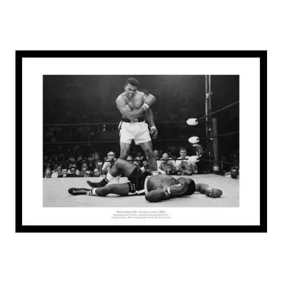 Cassius Clay v Sonny Liston 'Greatest Sporting Photo' 1965 Boxing Memorabilia