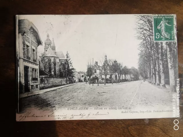 CPA - 95 - L'ISLE ADAM - Eglise et Hôtel de Ville