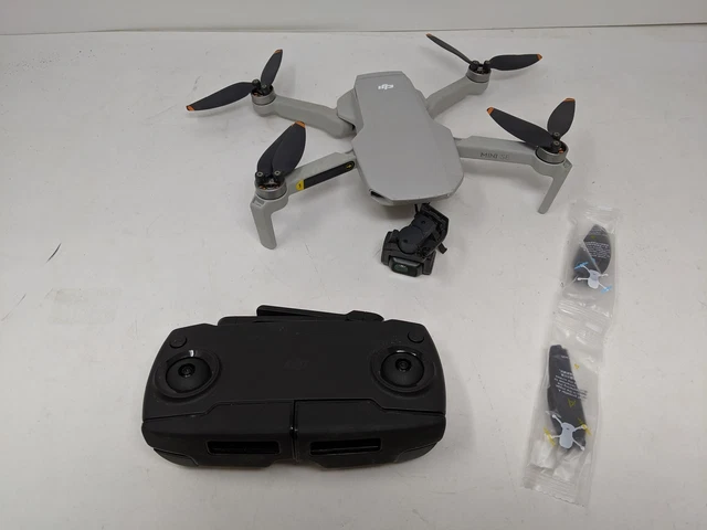*FOR PARTS* DJI Mini SE - Camera Drone with 3-Axis Gimbal (AAD)