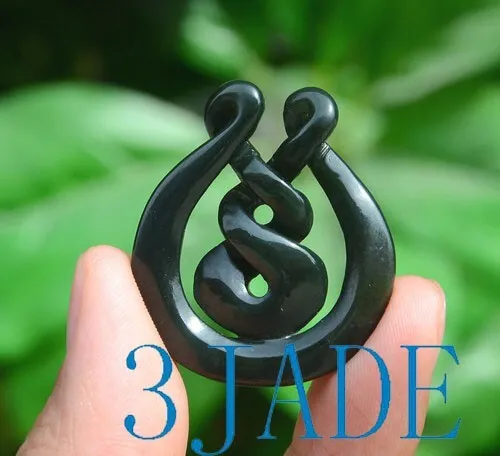 Nephrite Jade Eternity Twist Pendant Necklace New Zealand Maori Style Jewelry