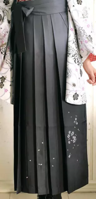 Japanisch Damen Kimono Hakama Stickerei Gradation Rock Sakura Schwarz Japan