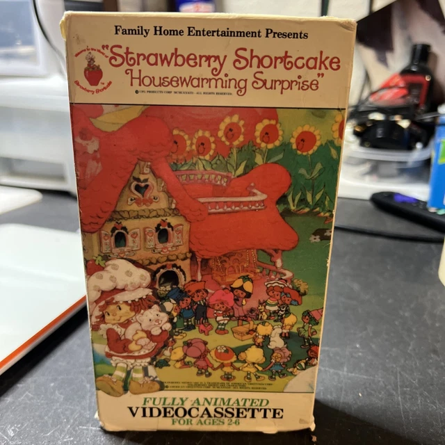 Vintage 1983 Strawberry Shortcake Housewarming Surprise Fhe Vhs Tape