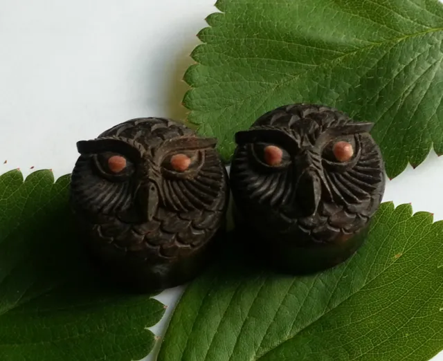 1 Pair Organic Hand Carved 3D Owl Hooter Black Areng Wood Ear Plug Tunnel Gauges
