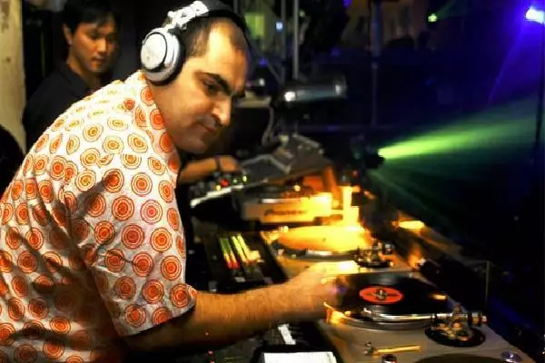 Anthony Pappa Live Progressive House DJ-Sets SPEZIELLE Zusammenstellung (1994 - 2023)