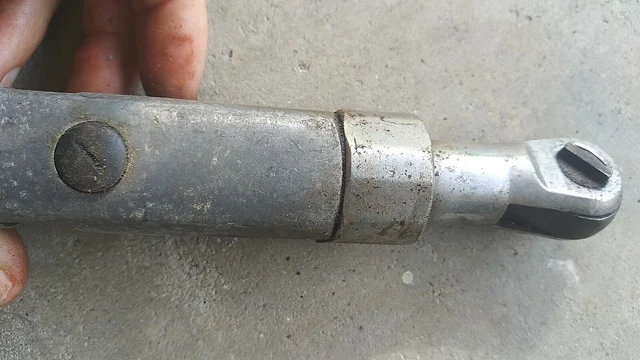 Mac Tools 1/4" Air Ratchet Pneumatic Tool 8