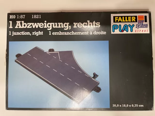 HO Faller Car System Play Street - Right Turn Junction #1821