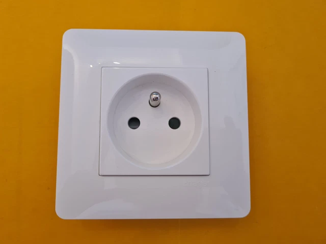 Poussoir Inverseur Hager Essensya WE022 – Vente à L'unité – Neuf (vieux Stock)