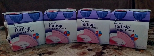 16 x Nutricia Fortisip Compact 125ml Strawberry High Energy Drink