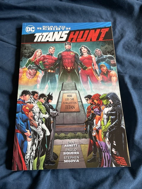 DC COMICS OOP NEW TEEN TITANS TITANS HUNT TPB Justice League Batman Superman