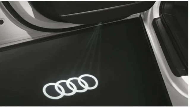 Luci a pozzetto originali Audi 4 anelli PRODUTTORE DI APPARECCHIATURE ORIGINALI 4G0052133A