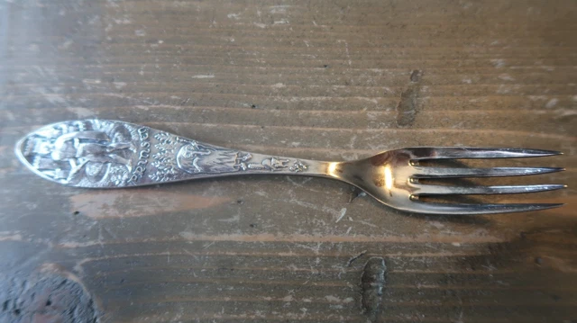 RARE Vintage Magnus Aase 830 Silver Norway Folktail Price Lindwood Fork 15cm