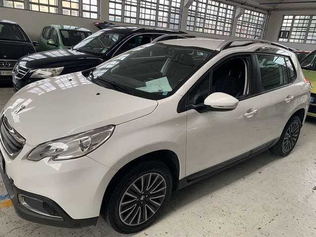 peugeot 2008 1.2 cambio automatico peugeot 2008 1.2 cambio automatico