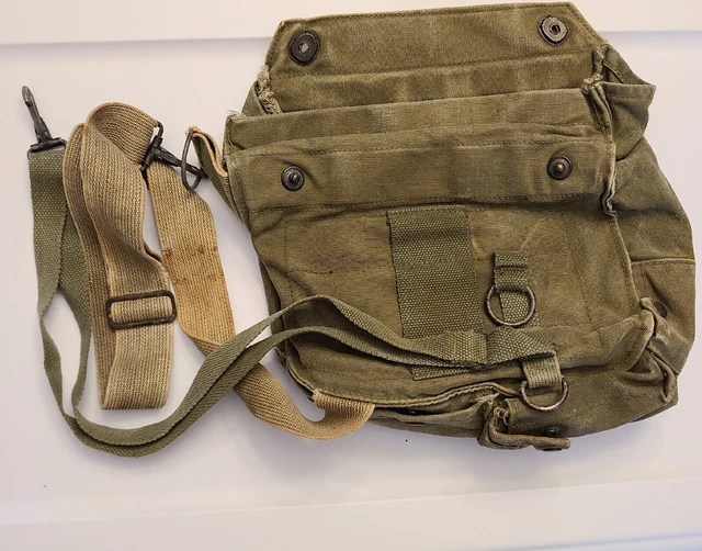 Vietnam US Army/USMC M17 Series (M17A1 M17A2) Canvas Gas Mask Carry Bag w/Straps