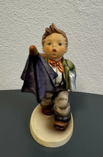 Hummel Figur 420 Regnet´s ? 15,5 cm. 1 Wahl. Top Zustand