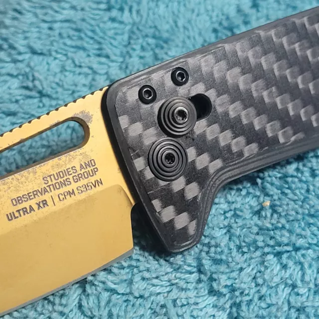 SOG Ultra XR Lock Carbon Fiber & Gold Folding CPM-S35VN Pocket Knife USED