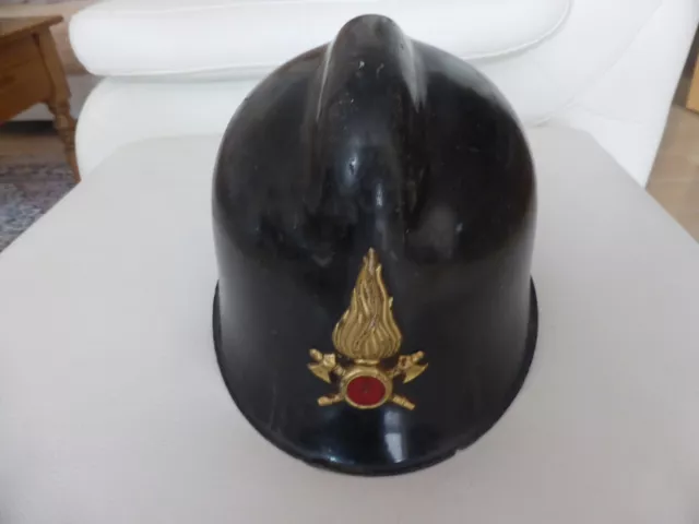 Feuerwehrhelm Italien mit Abzeichen 1972 Fire Helmet Italy