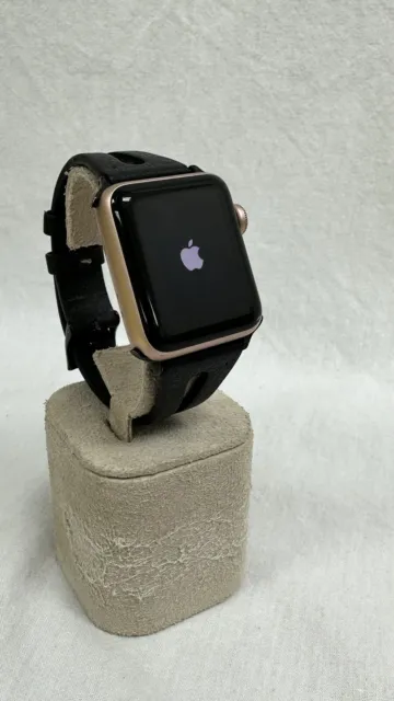 Apple Watch Series 3 38mm(A1860) GPS Aluminum Case 16GB (Gold) *iCLOUD*