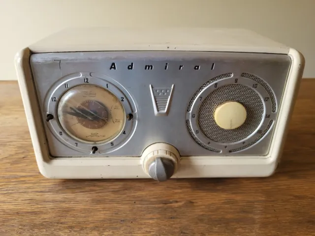 ADMIRAL MODEL 5A33 Bakelite & Metal Clock Tube Radio Art Deco (for ...