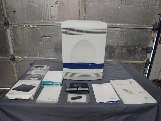 Thermo Applied Biosystems 7500 Real-Time PCR System Thermal Cycler w/ Extras