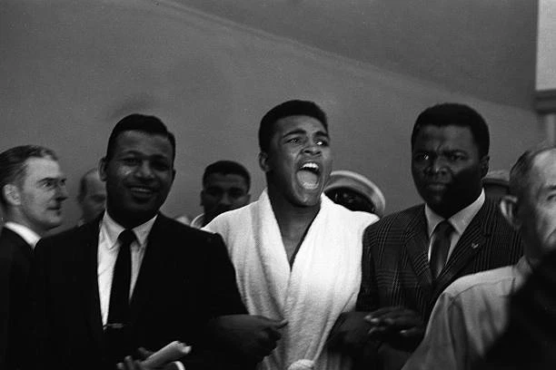 WORLD HEAVYWEIGHT TITLE Muhammad Ali V Sonny Liston 1964 Old Boxing ...