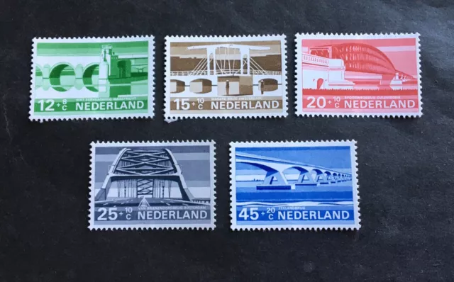 Netherlands Nederland 1968 - 5 mint stamps - Michel No. 894-898