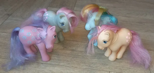 4 x G1 MY LITTLE PONY MOONSTONE, BRIGHT BOUQUET, SNUZZLE & PEACHY PINK HEARTS