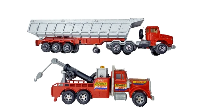MAJORETTE LOT DE Camion Benne A Ordures EUR 30,00 - FR
