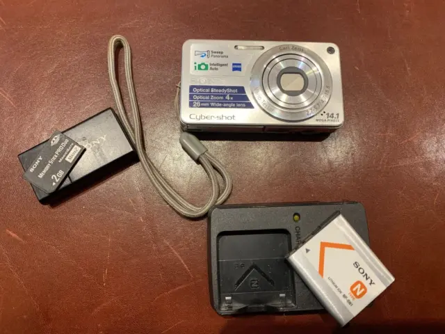 SONY CYBER-SHOT DSC-W350 fotocamera digitale 14,1 MP--SK 2 GB CON LETTORE