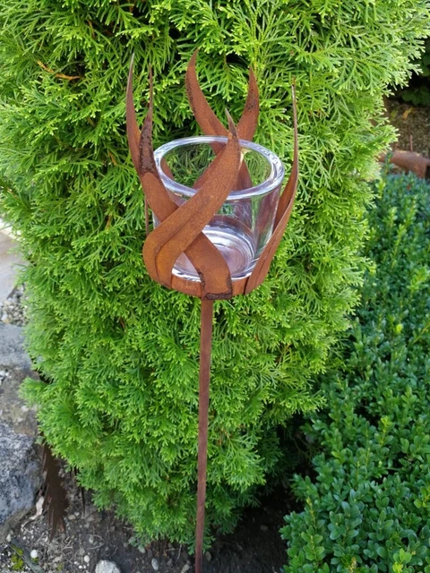 EDELROST GARTENSTECKER WINDLICHT Flamme mit Glas Laterne Roststecker
