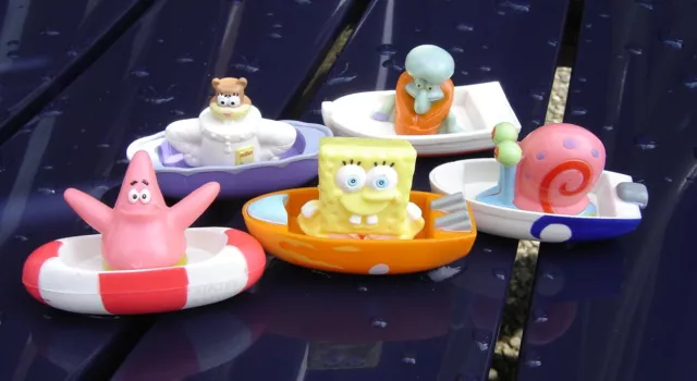kompl. Satz - Spongebob Schwammkopf 5 Figuren im Boot auch als Tortendeko NEU