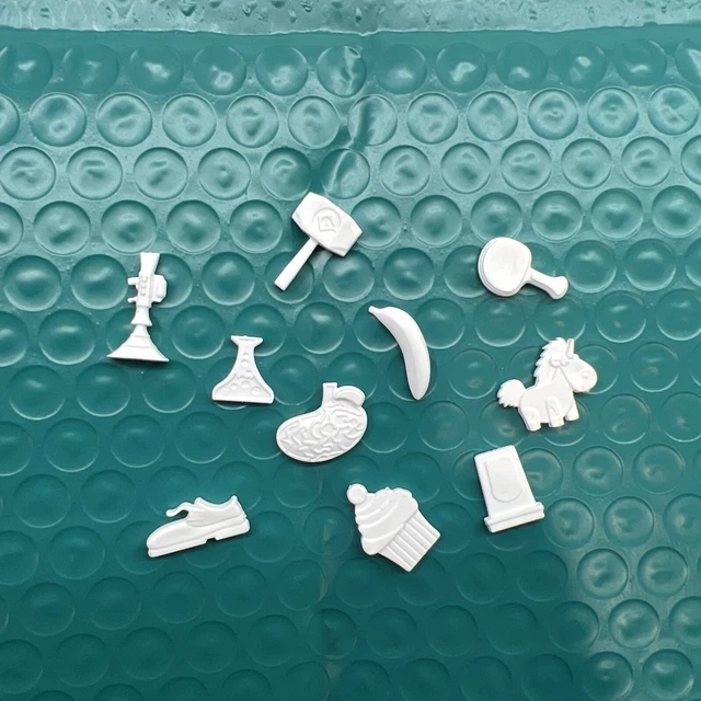 Operation Despicable Me Board Game (Parts) - White Plastic Replacement Pieces