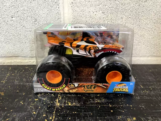 Hot Wheels Monster Truck 1:24 Scale - Tiger Shark – Square Imports