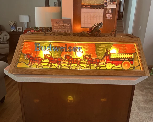 RARE VINTAGE BUDWEISER Wooden Stained Glass Pool Table Poker Hanging