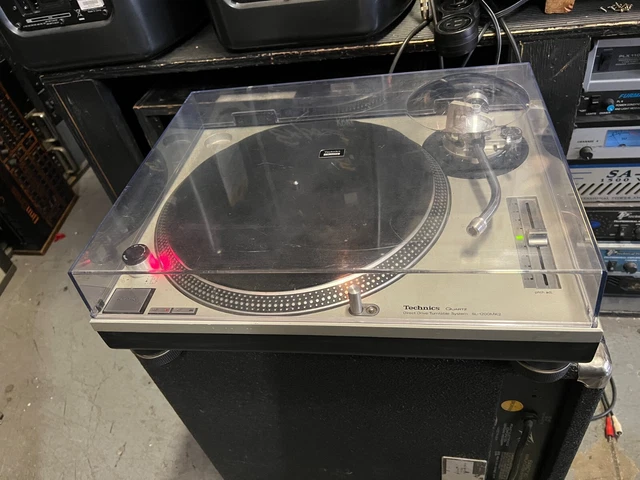 Single TECHNICS SL1200MK2 SL 1200 MK2 DJ TURNTABLE w/ cover 120v  ARMENS