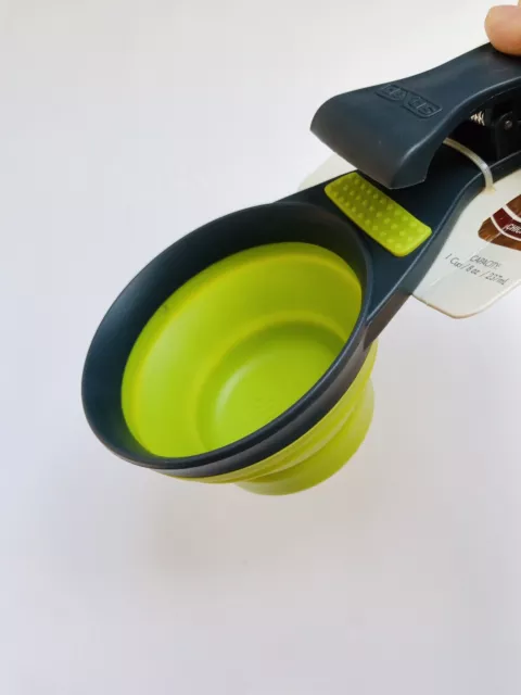 Dexas pliable KlipScoop vert 3 en 1 cuillère alimentaire, mesurant 1 tasse et clip de sac 2