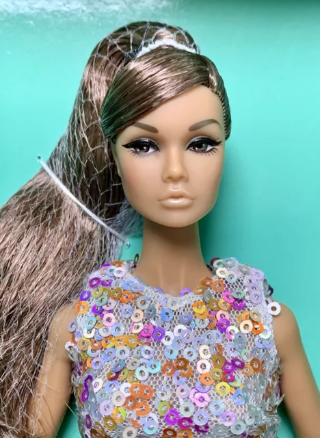 Integrity Toys Poppy Parker DESERT DAZZLER W Club Doll NEW NRFB