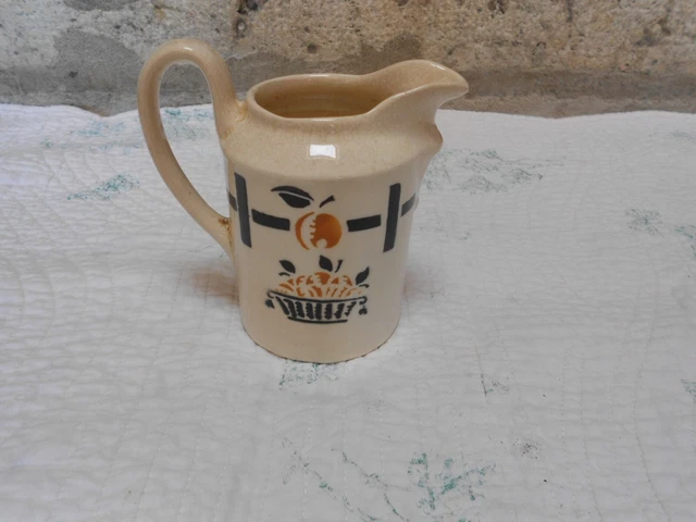 Pot à Lait En Faïence émaillée - France - Diam 7 Cm, H 9.5 Cm - Blanc - Occasion