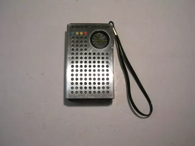 Vintage Sony TR-4100 Solid State Transistor AM Radio Works !!