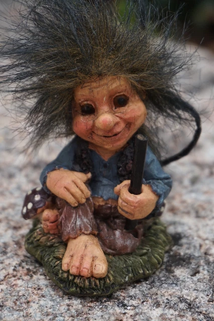 Serre-livre Lutin Troll Korrigan – Résine – Heroic Fantasy Vintage
