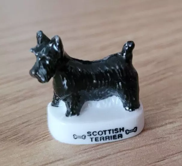 Fève - Chien - Scottish terrier    ...   (Ref. 706)