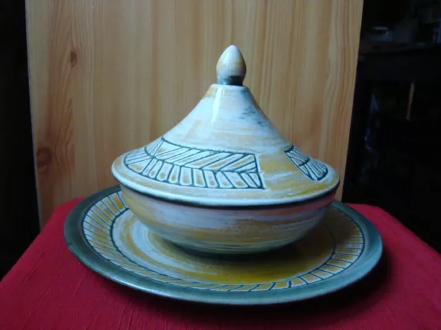 Pot Couvert Avec Son Assiette Faience  Poterie Perigordine  Vers 1960